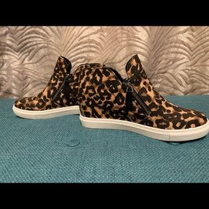 Madden Girl Animal Print Canvas Boots Size 8